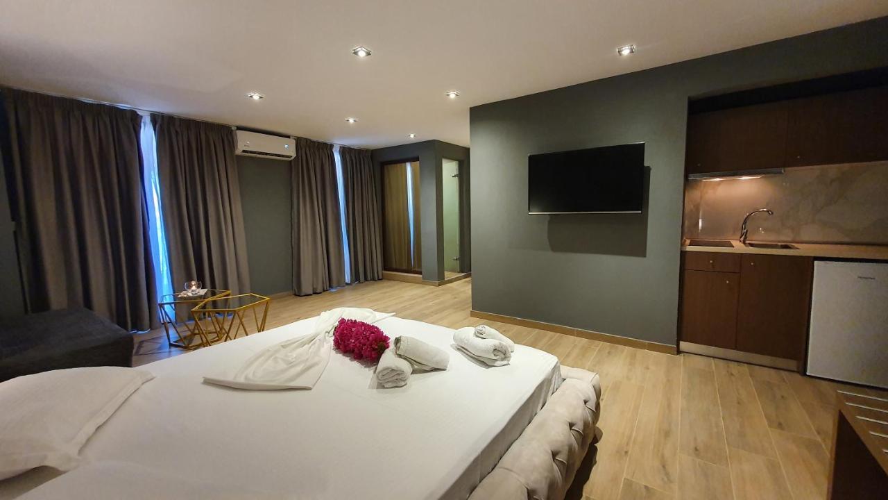 Hotel Viky Sarti Zewnętrze zdjęcie