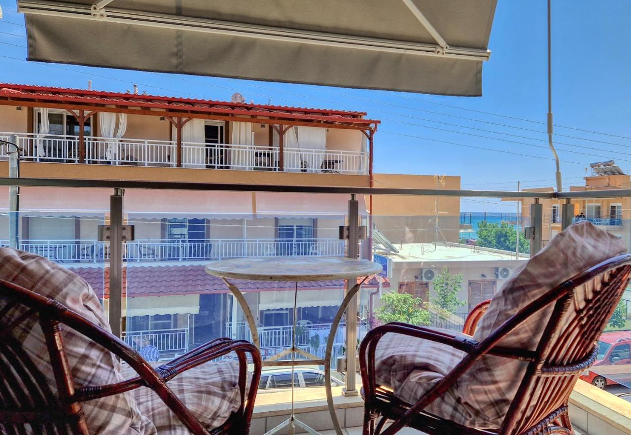 Hotel Viky Sarti Zewnętrze zdjęcie