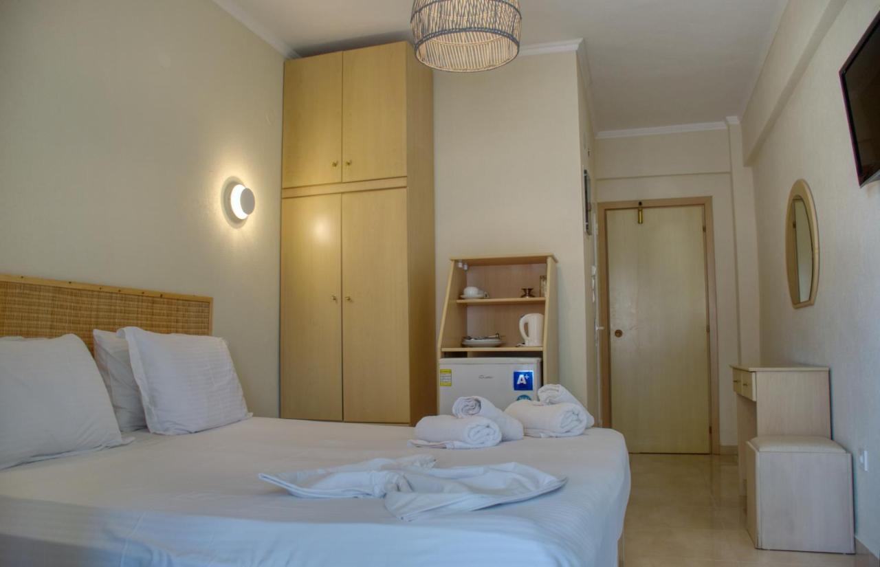 Hotel Viky Sarti Zewnętrze zdjęcie