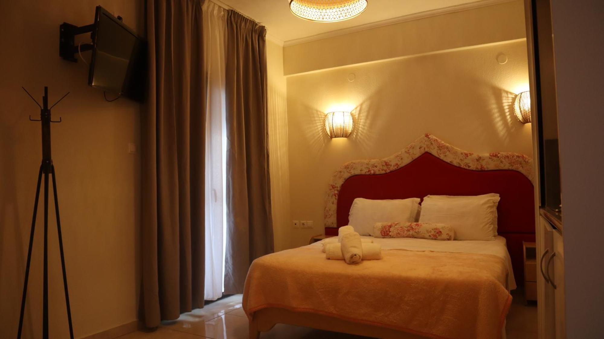 Hotel Viky Sarti Zewnętrze zdjęcie