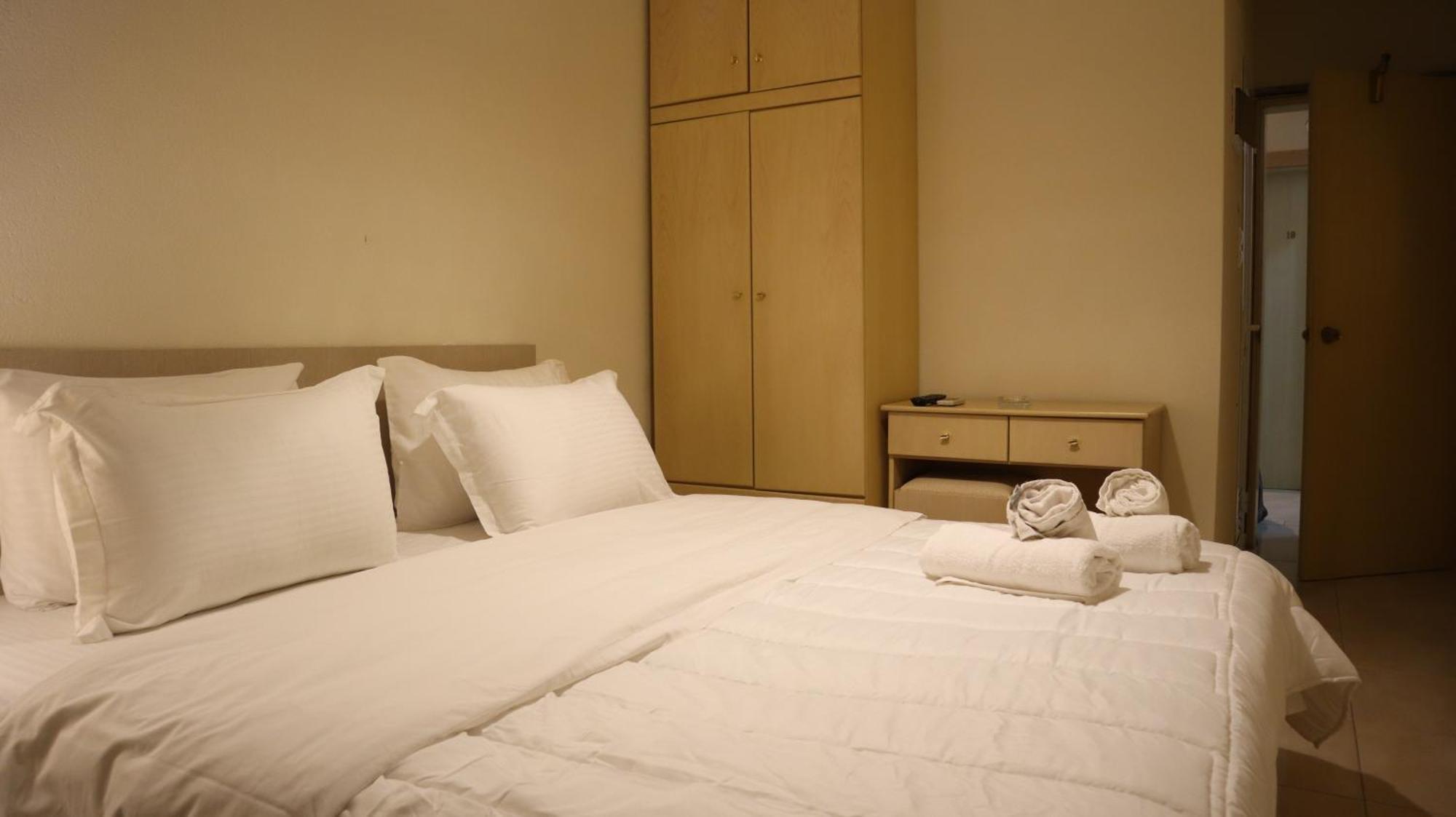 Hotel Viky Sarti Zewnętrze zdjęcie
